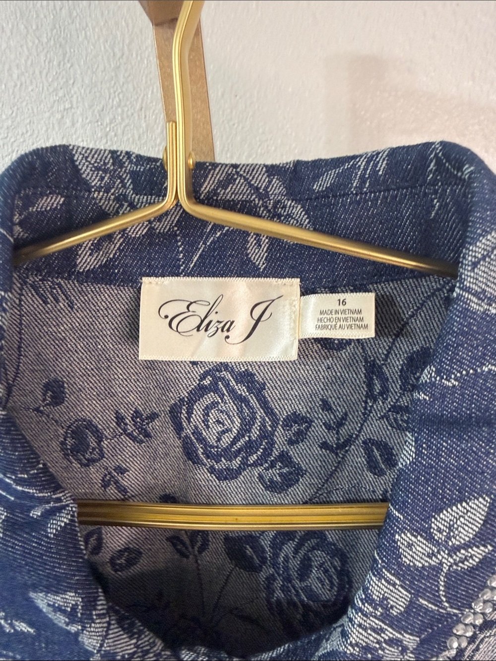 Eliza J -Navy and Light Blue Floral Jacquard Dress with sequin accents- Size 16 - Picture 2 of 11